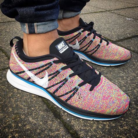 nike flyknit trainer multicolor